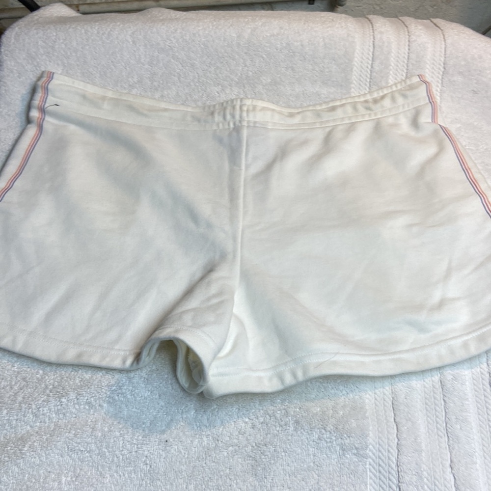 Nike Shorts - Picture 6 of 8